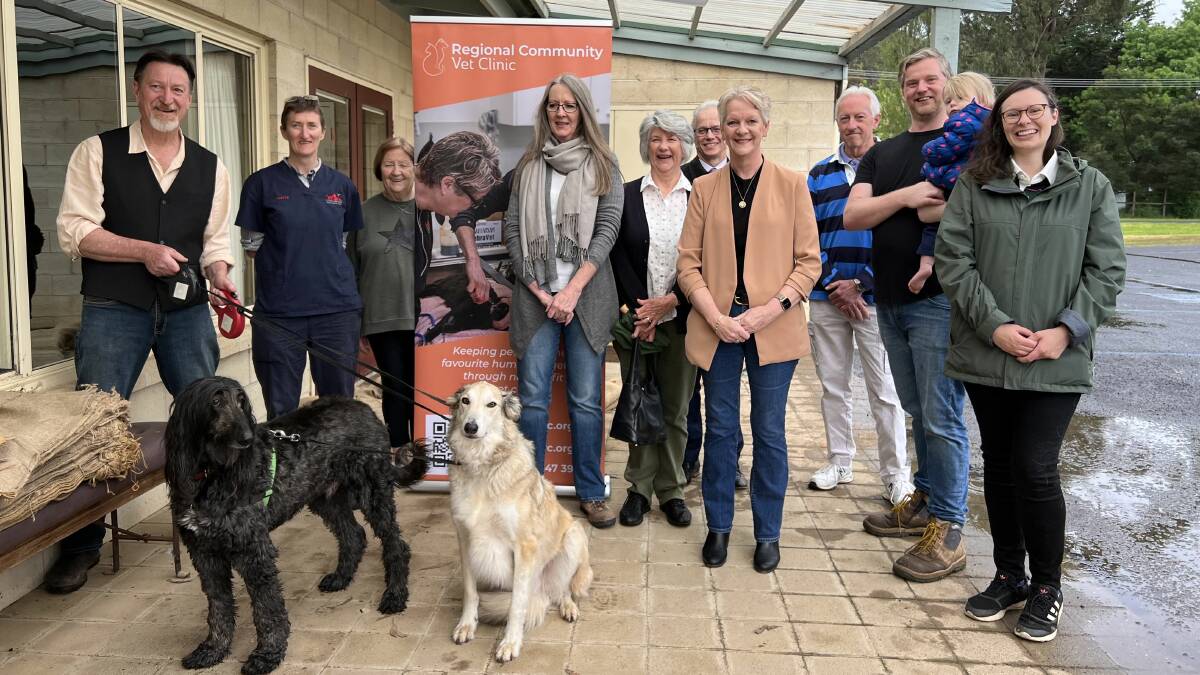 Regional Community Vet Clinic members with Bendigo West MP Maree Edwards after the state government announced funding for projects. Picture supplied