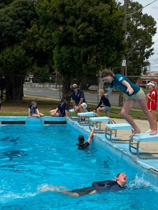 The 2022 swimming carnival at Rochester swimming pool, a facility that is now under review. Picture supplied by Carlie Ryan