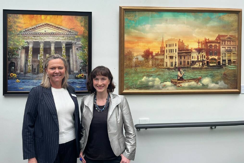 St John Of God Hospital Bendigo director of nursing and midwifery Liz McEncroe (left) with Bendigo award-winning artist Lauren Starr. Picture supplied