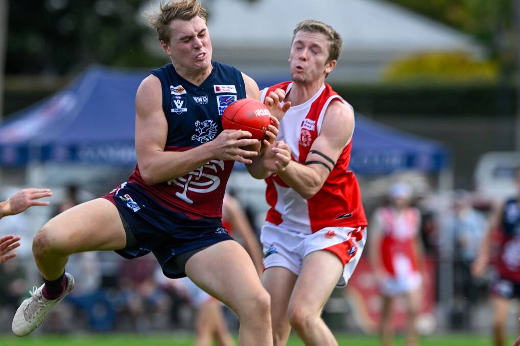 Maxted in action against South Bendigo in round four. 