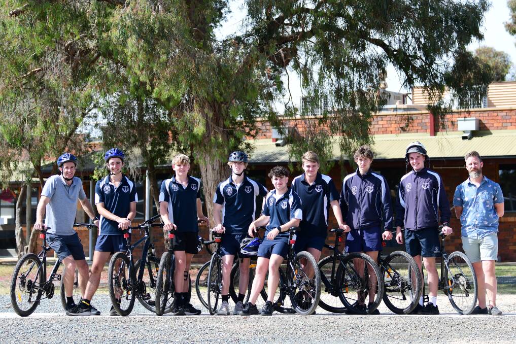 Part of the Rochester Secondary College pelaton taking part in the Great Vic Bike Ride. Photo by Enzo Tomasiello