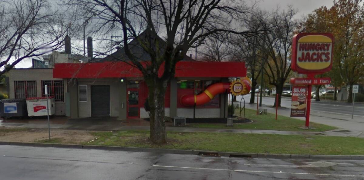 The Hungry Jacks in Bendigo on High Street will head to auction on July 10. Picture from Google 