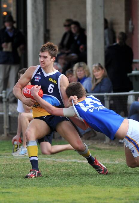 Dustin Martin playing for the Bendigo Pioneers in 2009.