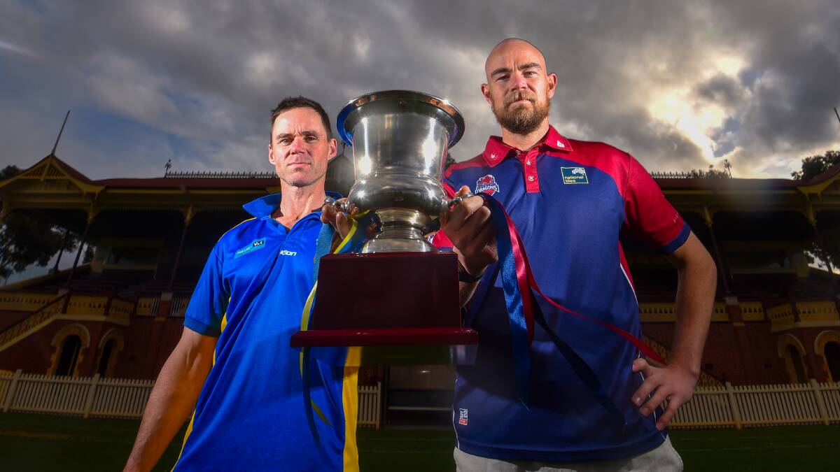 Golden Square coach Christian Carter and Sandhurst co-coach Bryce Curnow. Picture by Darren Howe