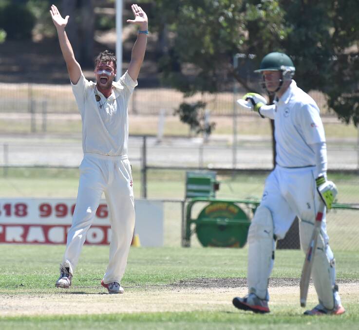 HOWZAT: Bendigo's Nathan Fitzpatrick unsuccessfully appeals for the wicket of Kangaroo Flat's Jake Klemm at Axis Employment Oval on Saturday in their thrilling BDCA encounter. Picture: NONI HYETT