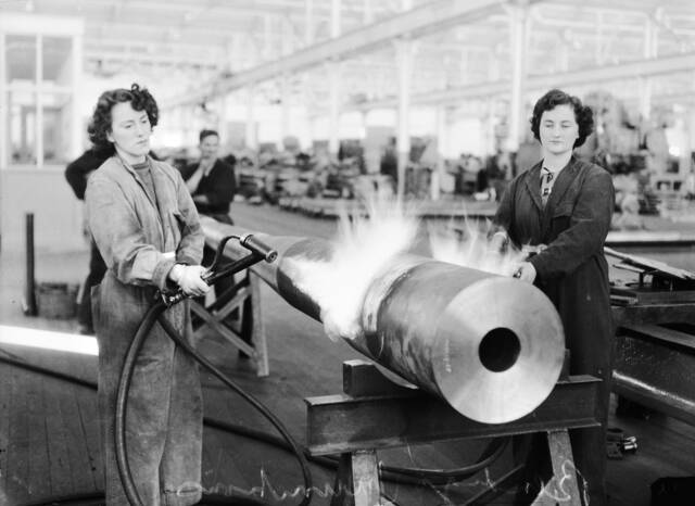 Workers building equipment for the war effort in 1943 at the Bendigo Ordinance Factory. Picture courtesy of the Australian War Memorial.
