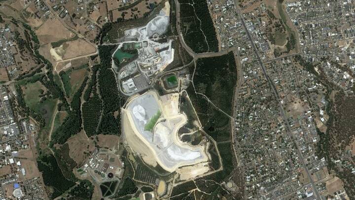 The Ballarat Gold Mine in Mount Clear, as seen from the air. Picture from Google Earth