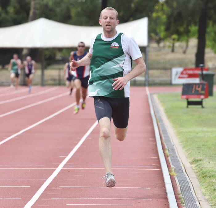Tasmania's Geoff Gibbons will have fond memories of Bendigo after setting a new 40-44 years national decathlon record. Picture: DARREN HOWE