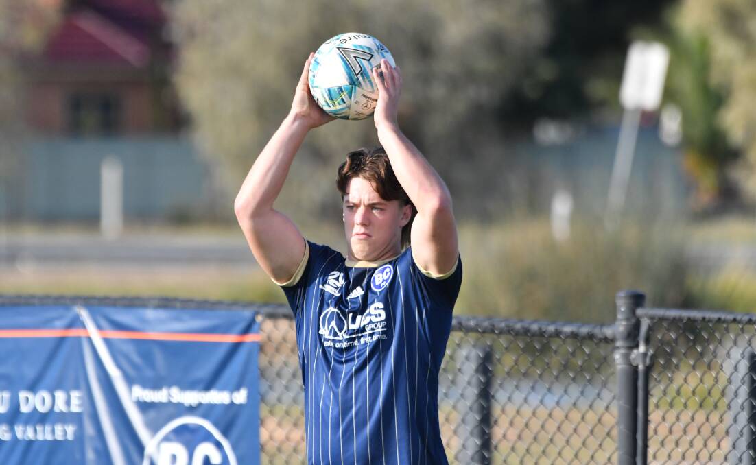Declan Cahill had a great game in defence for Bendigo City.