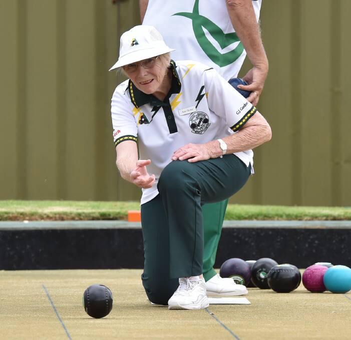TOP FORM: South Bendigo's Ann Howe bowls against Kangaroo Flat in their division five clash at Kangaroo Flat. Picture: GLENN DANIELS