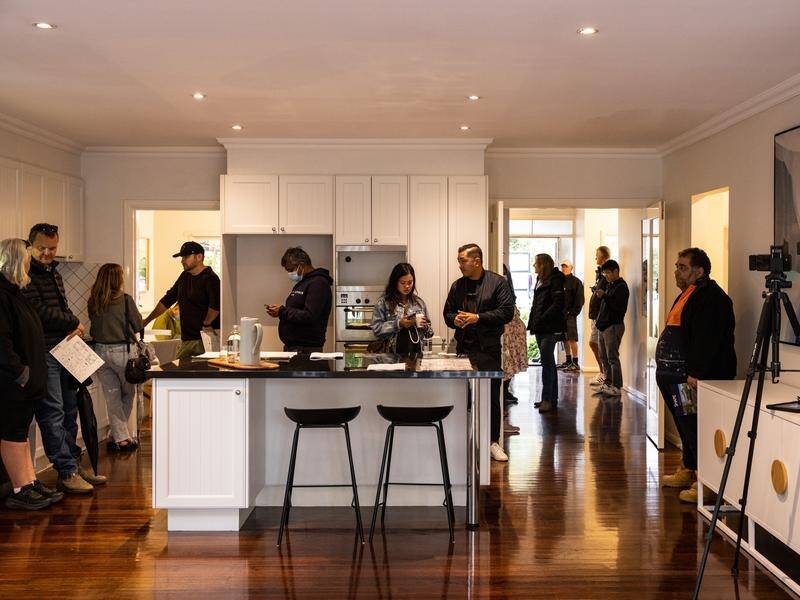 Home auctions across Australia are up 13.3 per cent on the same week last year. (Diego Fedele/AAP PHOTOS)