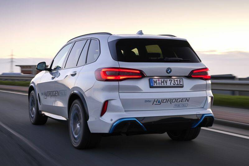 BMW will decide if hydrogen lives or dies this year