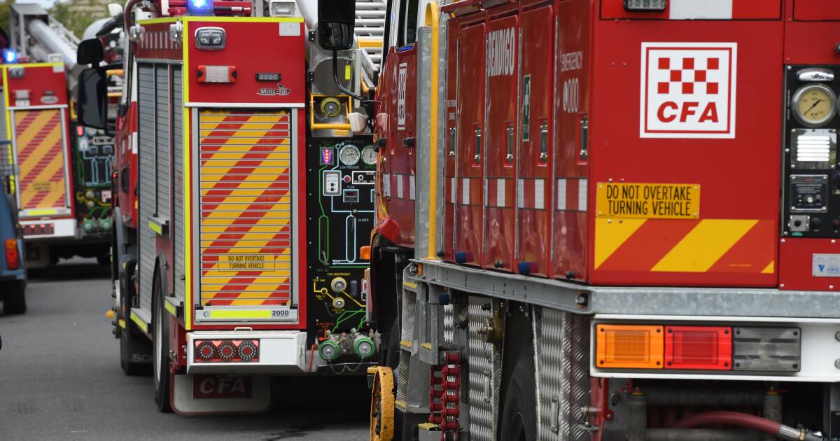 CFA crews attend Kyneton grass fire | Bendigo Advertiser | Bendigo, VIC